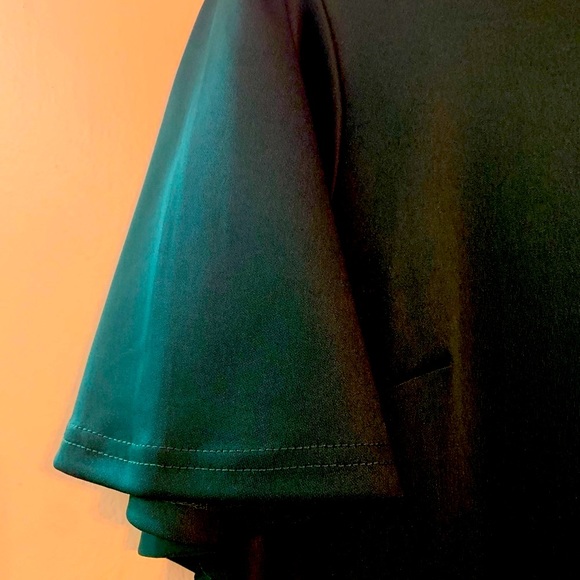 ZSHUJUN- DARK GREEN DRESS - Picture 2 of 3